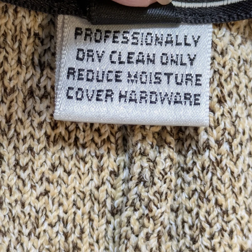 St. John Sport - Marie Gray Bermuda Knit Shorts Beige Tie Waist Pockets Luxury S
